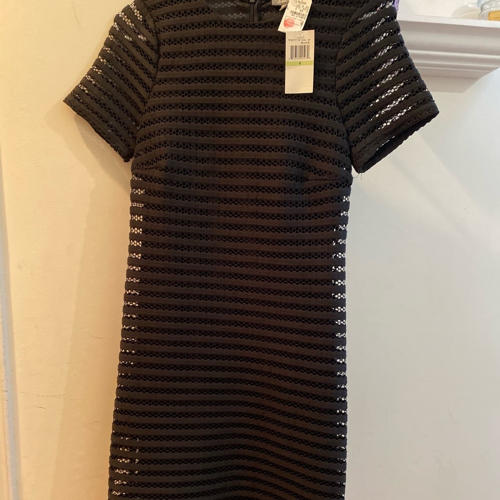 Here is your little black dress!